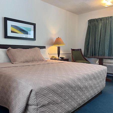 Grove Hill Windtree Inn المظهر الخارجي الصورة