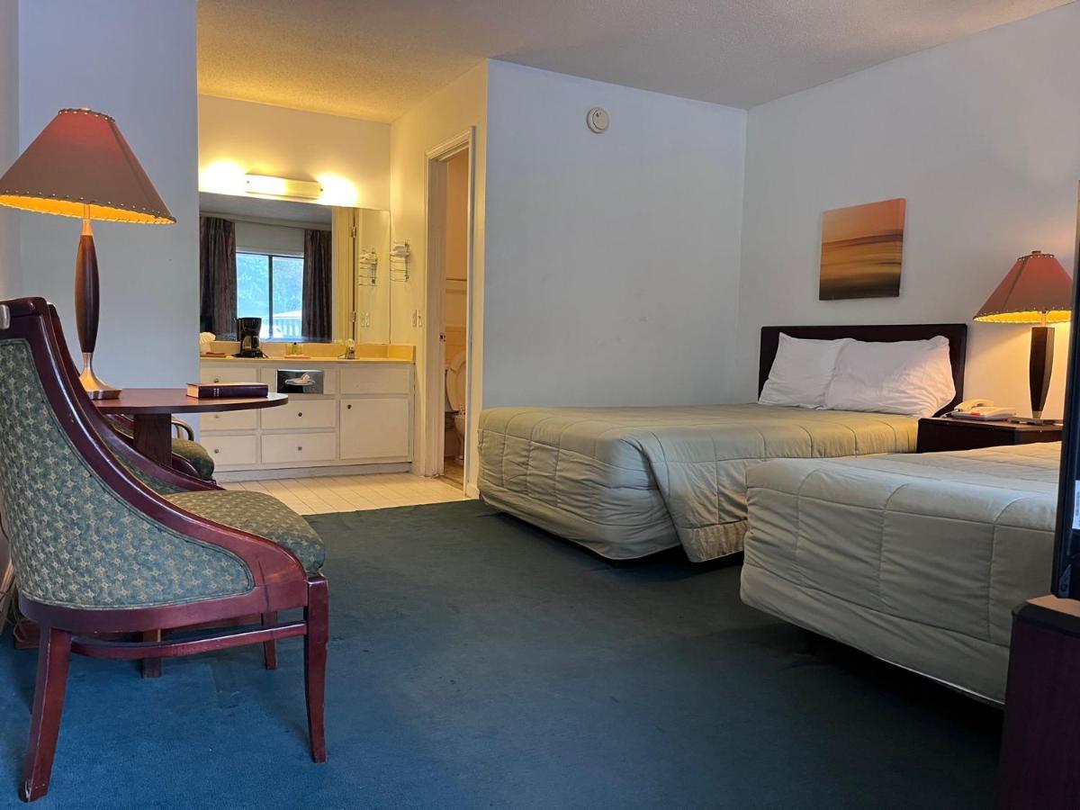 Grove Hill Windtree Inn المظهر الخارجي الصورة